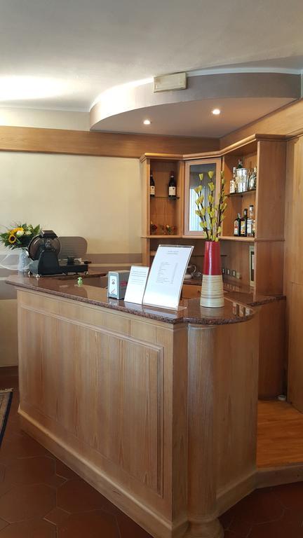 Hotel Ascot Binasco Εξωτερικό φωτογραφία